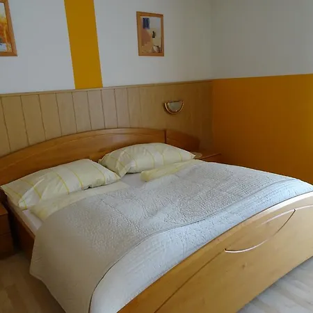 Gasthof Zum Flughafen Penzion Feldkirchen bei Graz