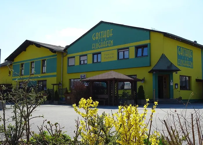 بيت ريفي Gasthof Zum Flughafen فيلدكيرتشين باي غراتس