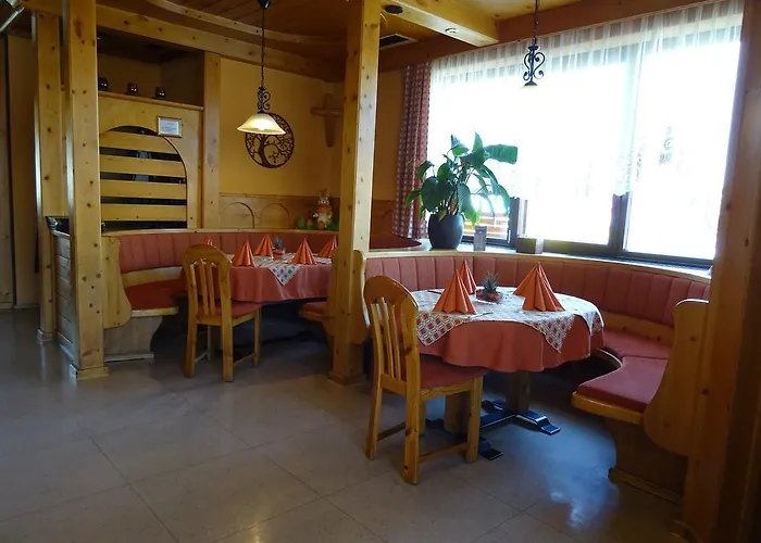 Inn Gasthof Zum Flughafen 3*