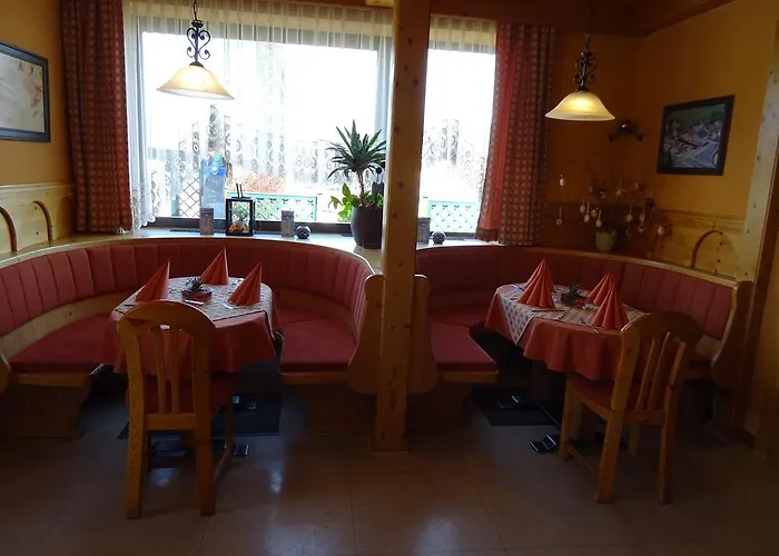 Gasthof Zum Flughafen 3*