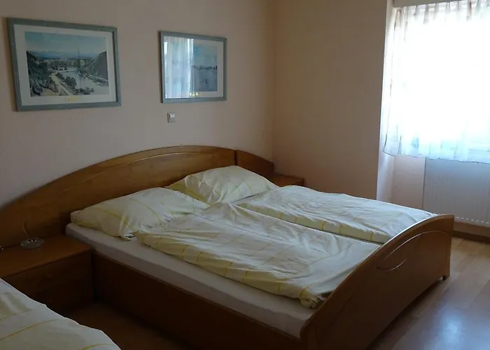 Inn Gasthof Zum Flughafen Feldkirchen bei Graz