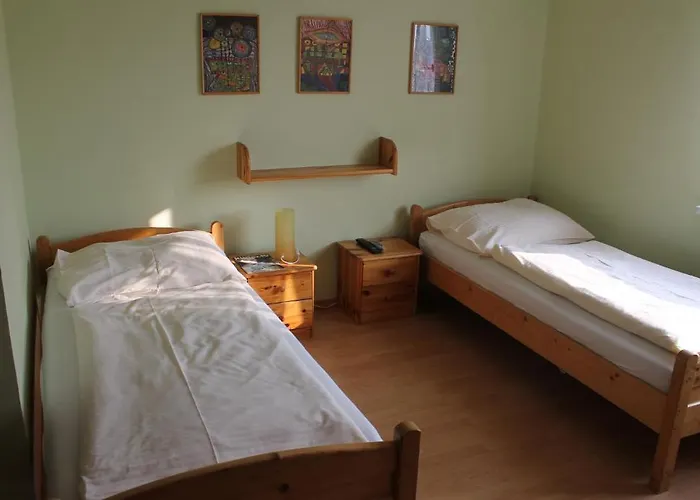 Gasthof Zum Flughafen فيلدكيرتشين باي غراتس