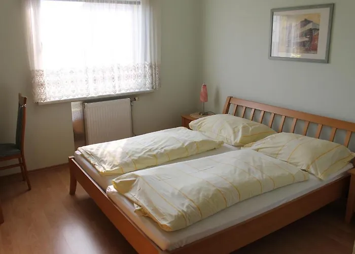 بيت ريفي Gasthof Zum Flughafen